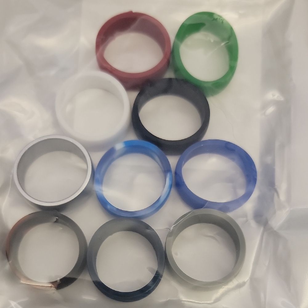 Set of  Men's Colorful Silicone Rings